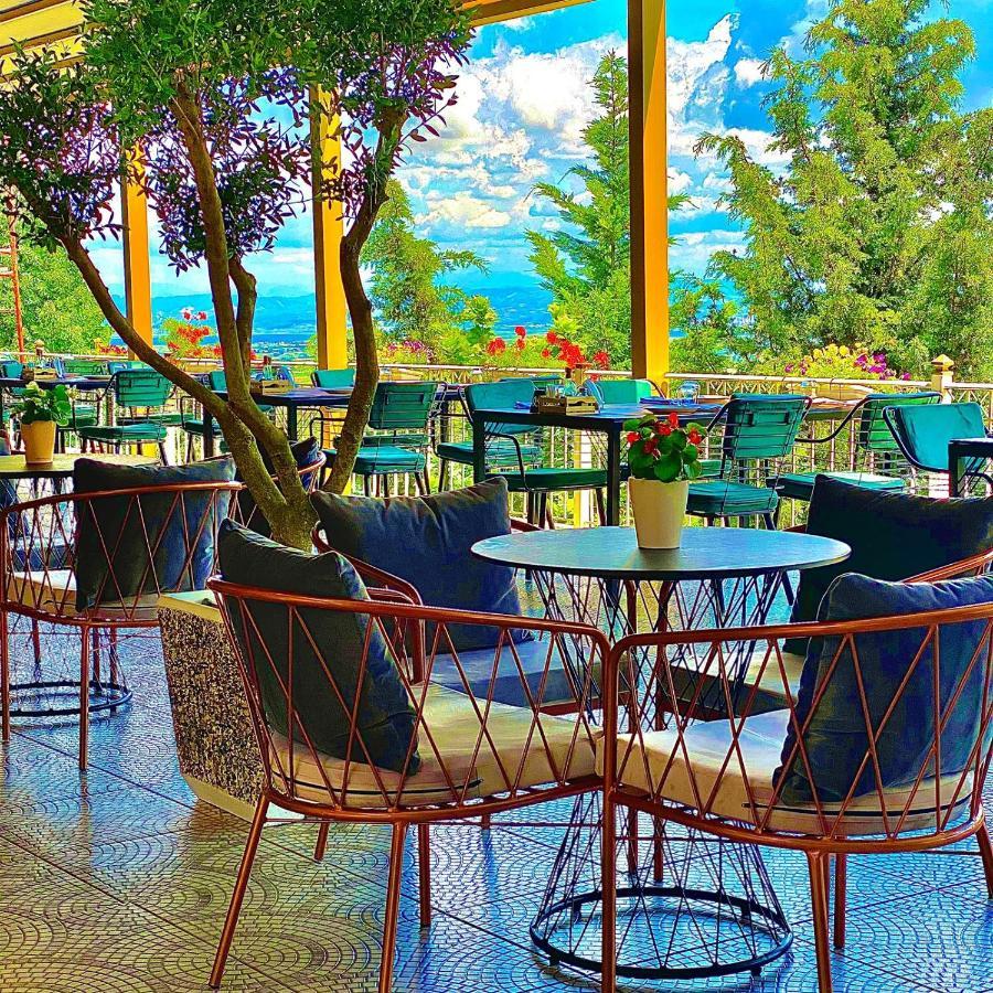 Ardenica Boutique Hotel Lushnje Exterior photo